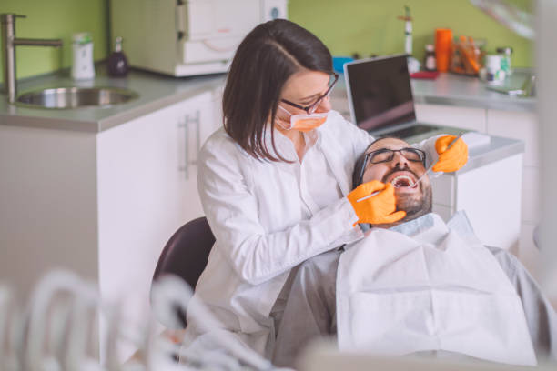 Best Broken or Cracked Tooth Emergency Dentist in St Francis, KS